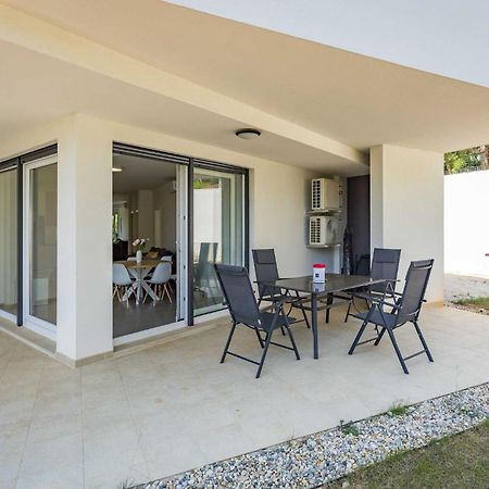 Apartments At Villa Frida เปรมันตูรา ภายนอก รูปภาพ